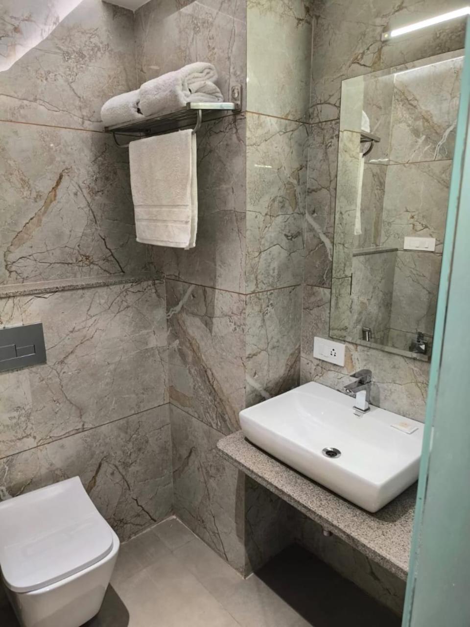 Hotel Jai Vilas Bhilwara Buitenkant foto